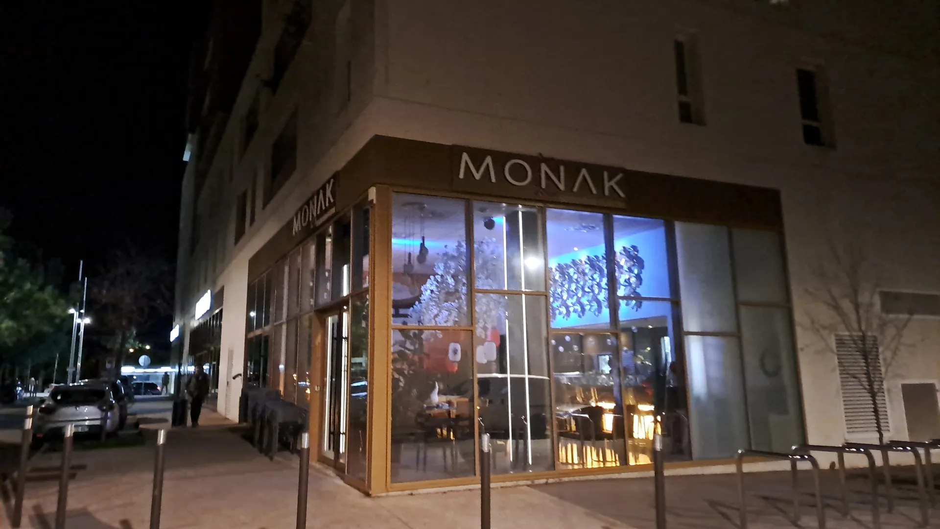 Monak - Sushi Bar Fusion | Restaurant japonais & sushi à Montpellier